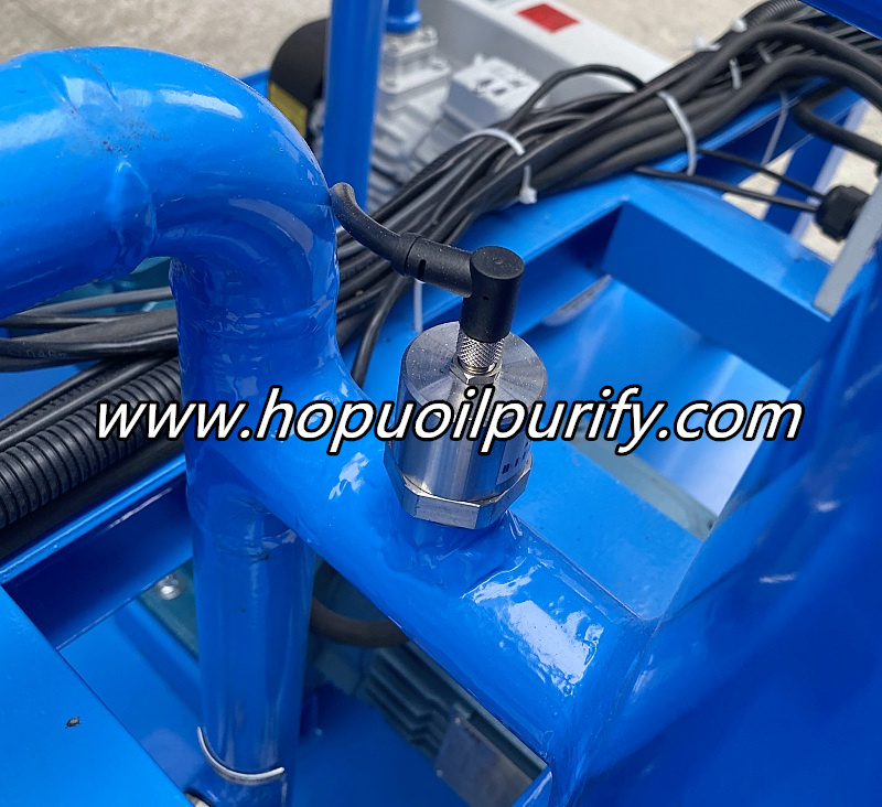 inline oil water analyzer.jpg