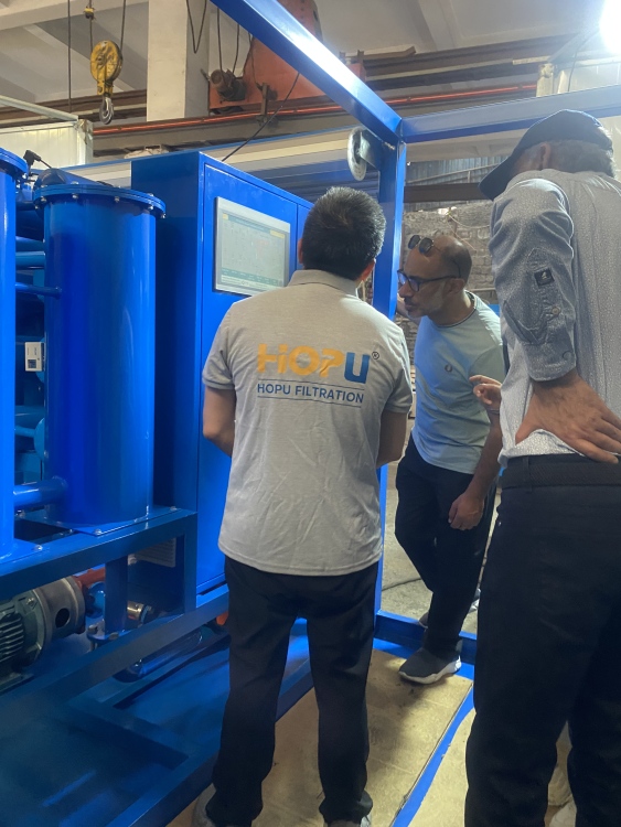 transformer oil purifier with PLC.jpg